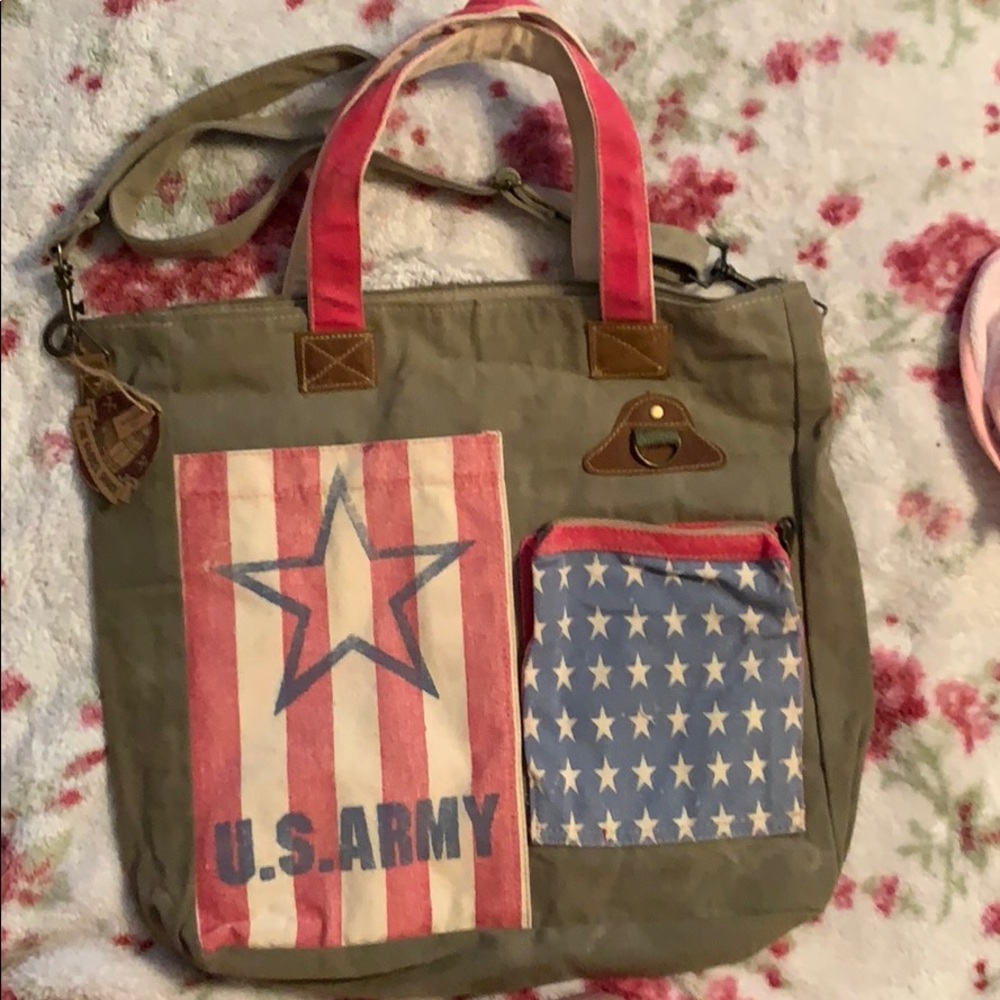 NWT The Barrel Shack Washington Tote